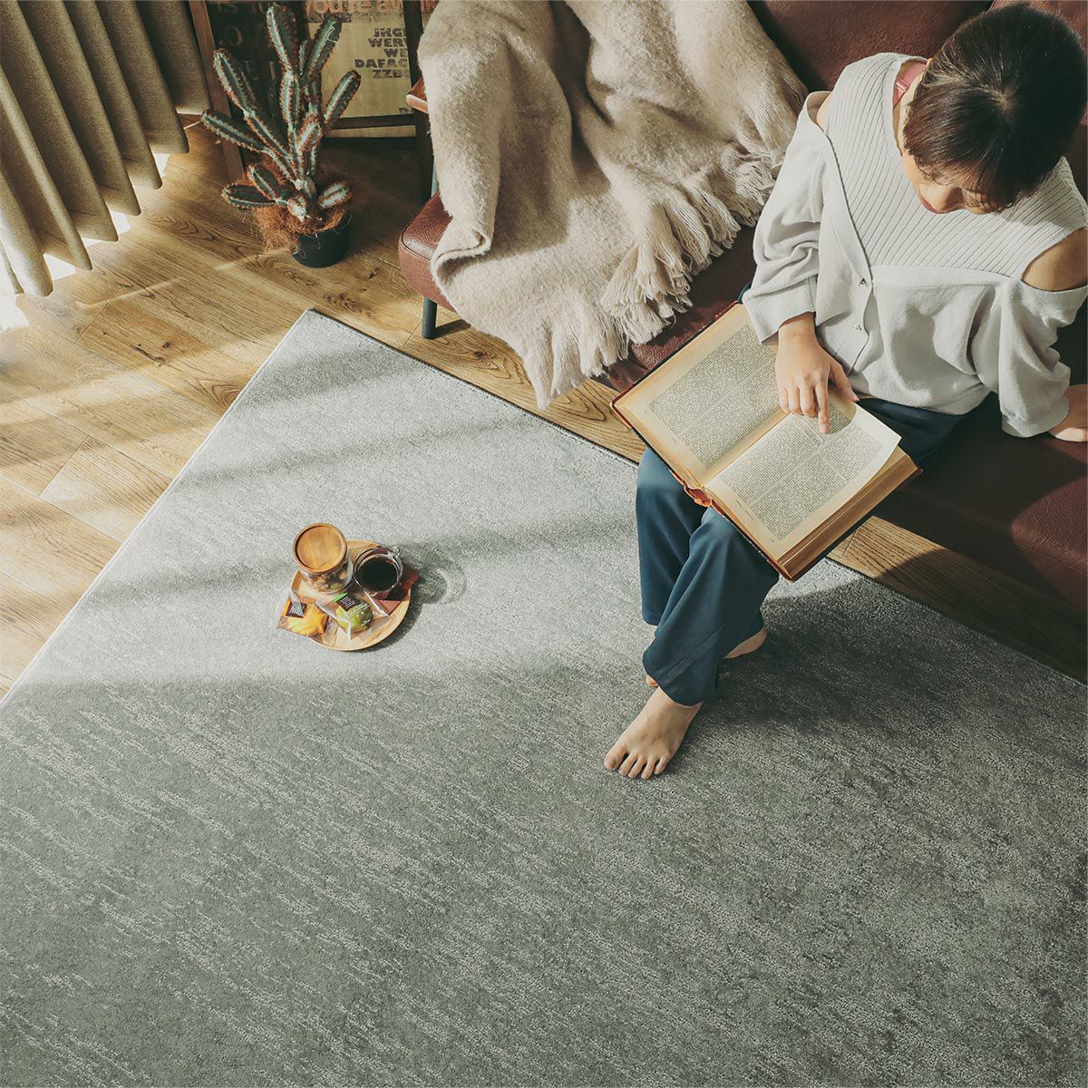 コズミック ラグ | オーダーカーペット・ラグのFROM FLOOR