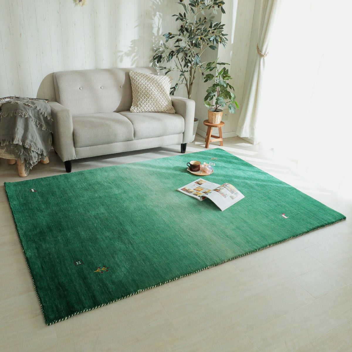 クシィ ラグ | オーダーカーペット・ラグのFROM FLOOR