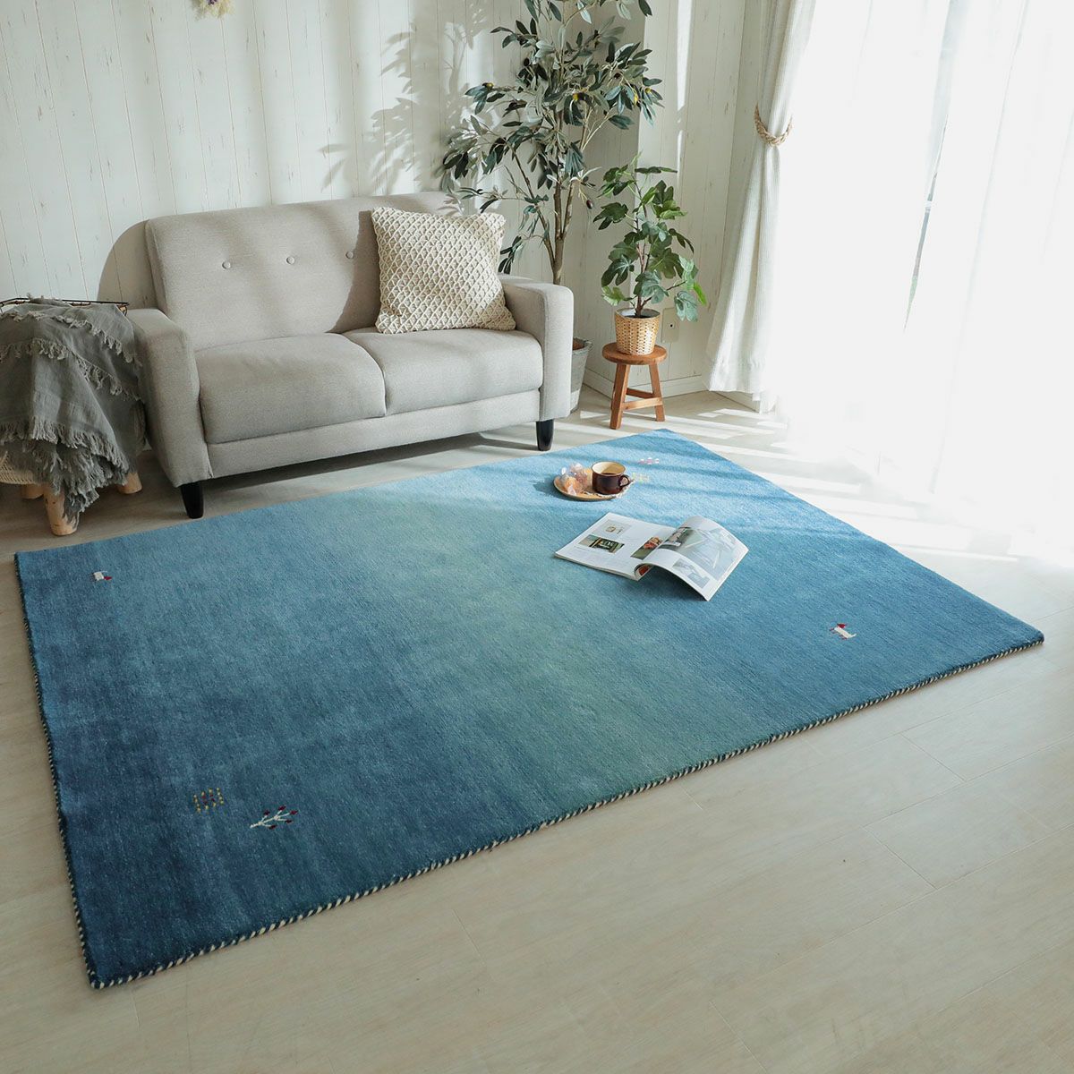 クシィ ラグ | オーダーカーペット・ラグのFROM FLOOR