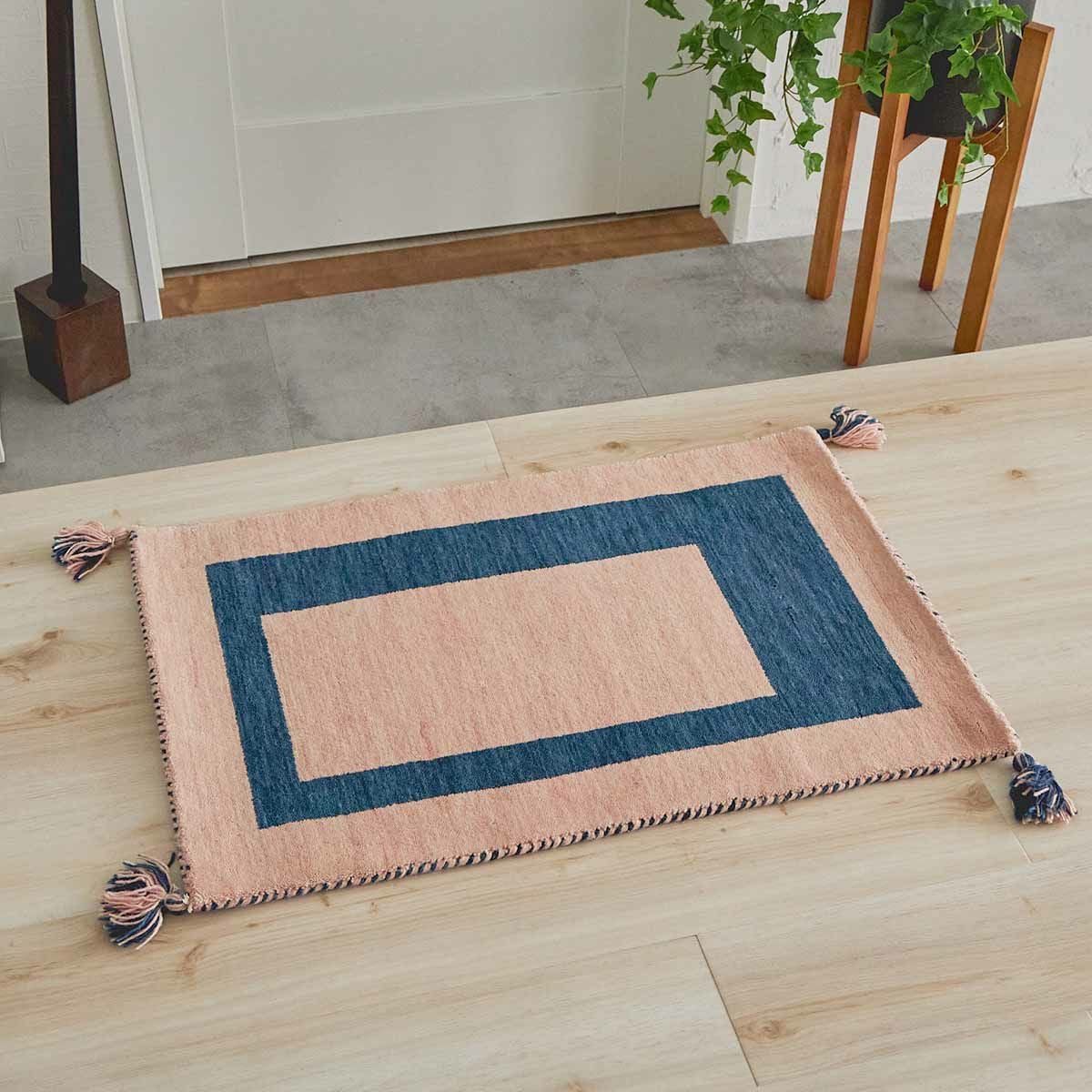 ヴィア マット 玄関マット | オーダーカーペット・ラグのFROM FLOOR