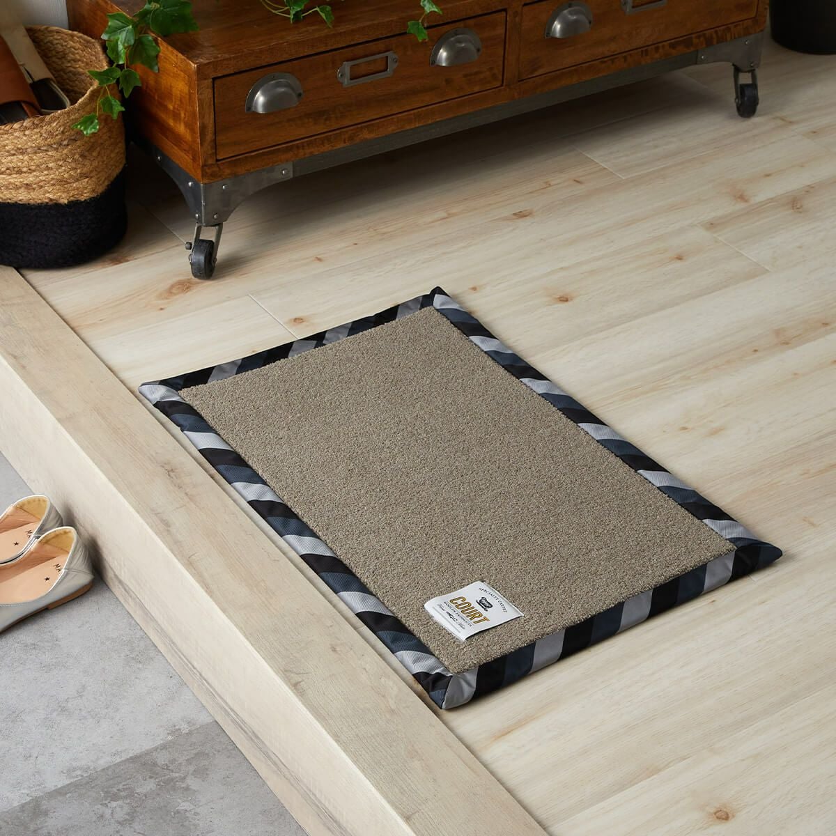 カレッジコート 玄関マット 玄関マット | オーダーカーペット・ラグの