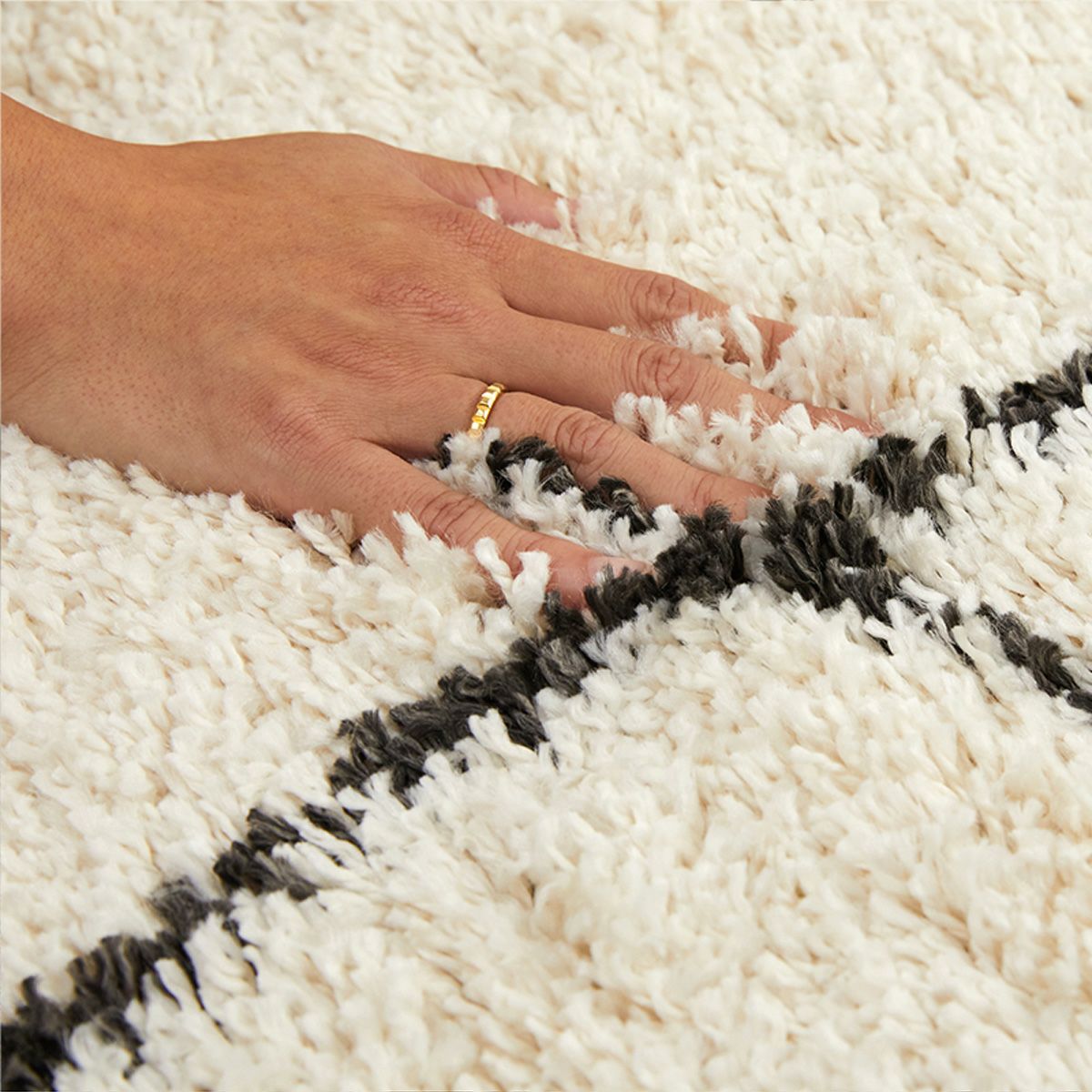 ティルシリーズ】ルエル ラグ | オーダーカーペット・ラグのFROM FLOOR