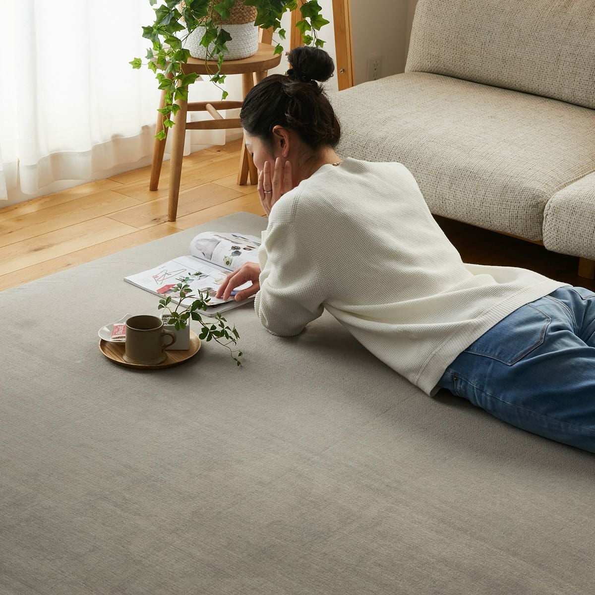 寝転んでいる様子