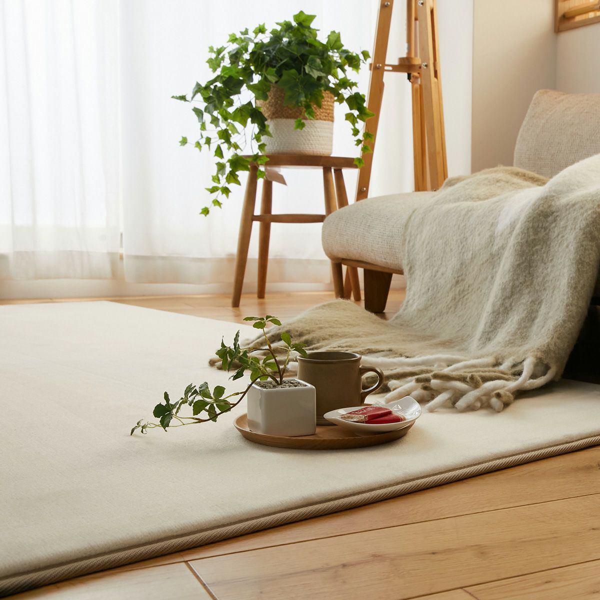 ホリデープラス 高反発【厚み約18mm】 ラグ | オーダーカーペット