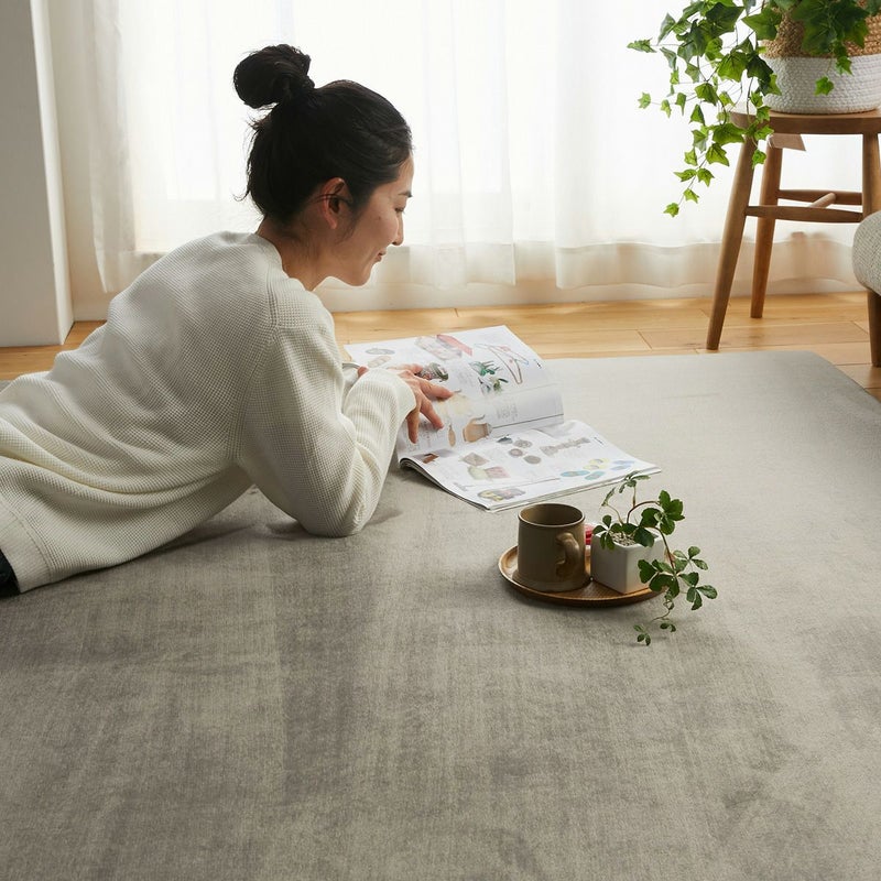 寝転んでいる様子