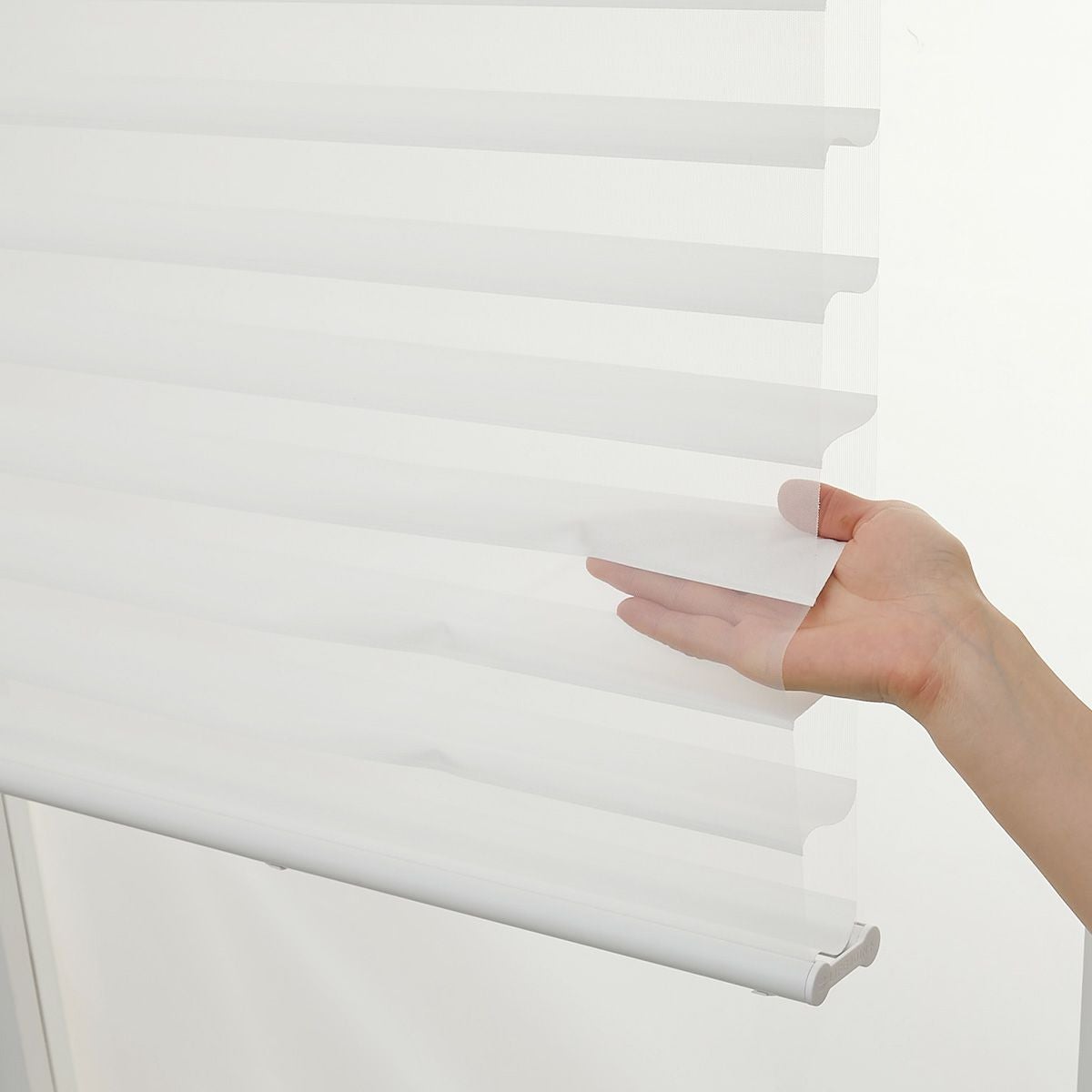 LIFE JOIN+シリーズ】 立体調光ロールスクリーン ハイグレード生地