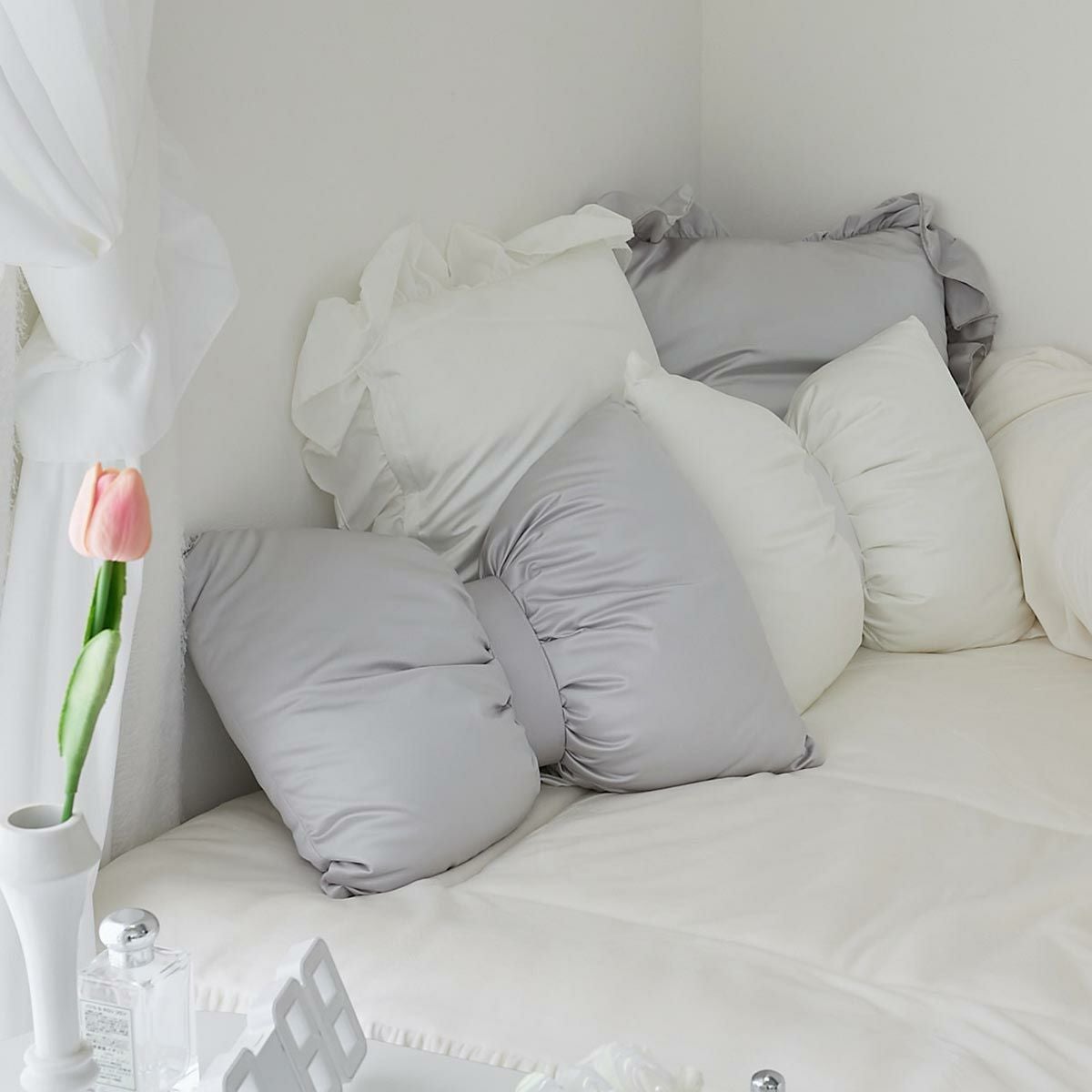 フリルクッション03