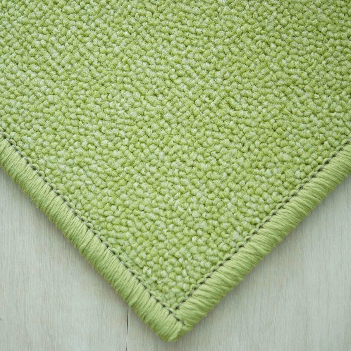 フレッシュグリーン