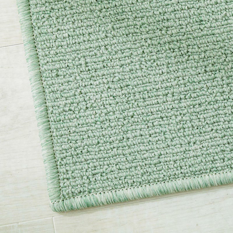 ミントグリーン