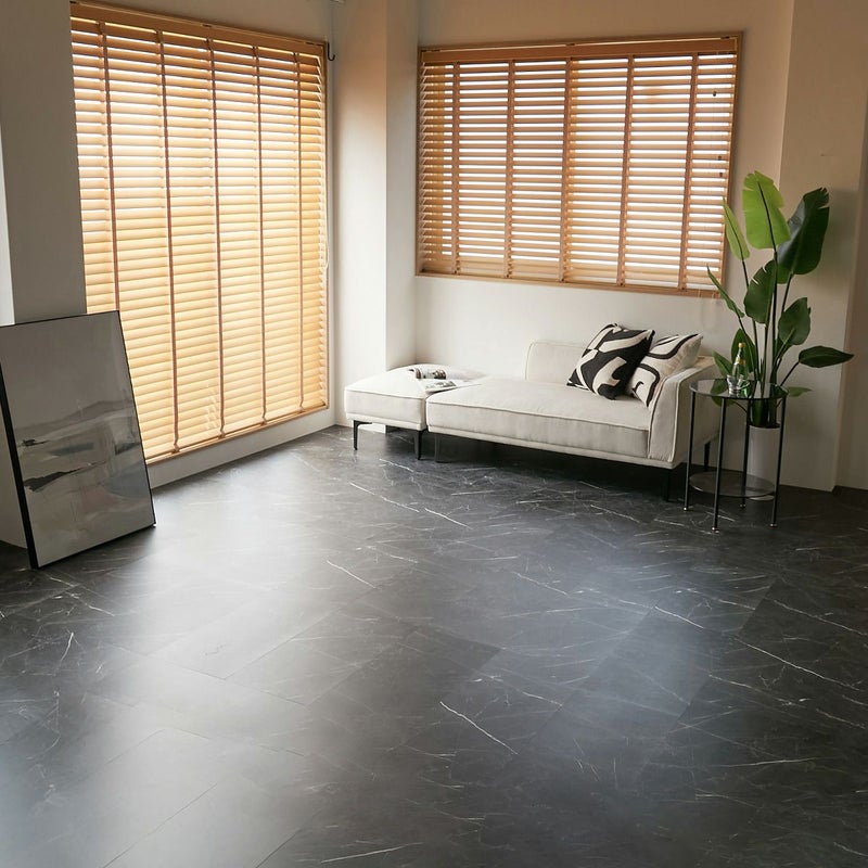 フロム ブラックマーブル 部屋全体