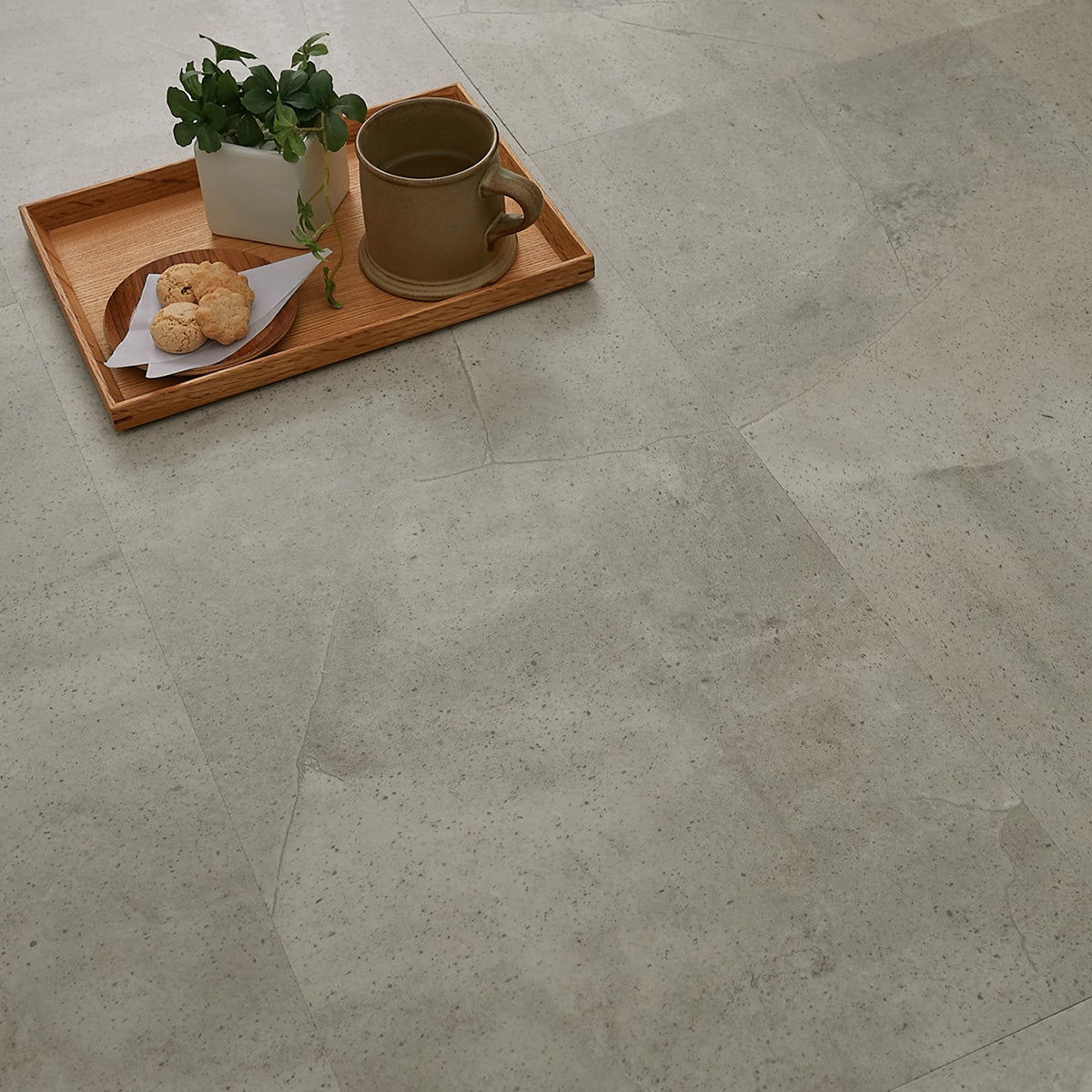 フロム ケーブグレージュ 少し寄りの画像