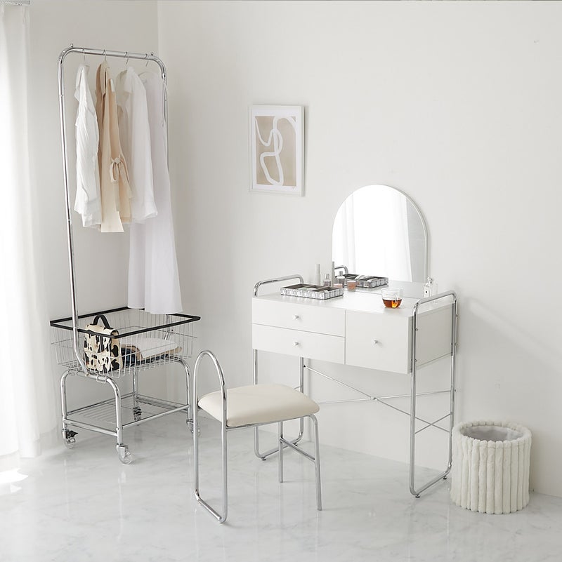 スタニングをホワイトインテリアに合わせたイメージ