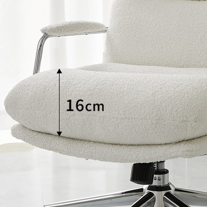 座面の厚みの詳細