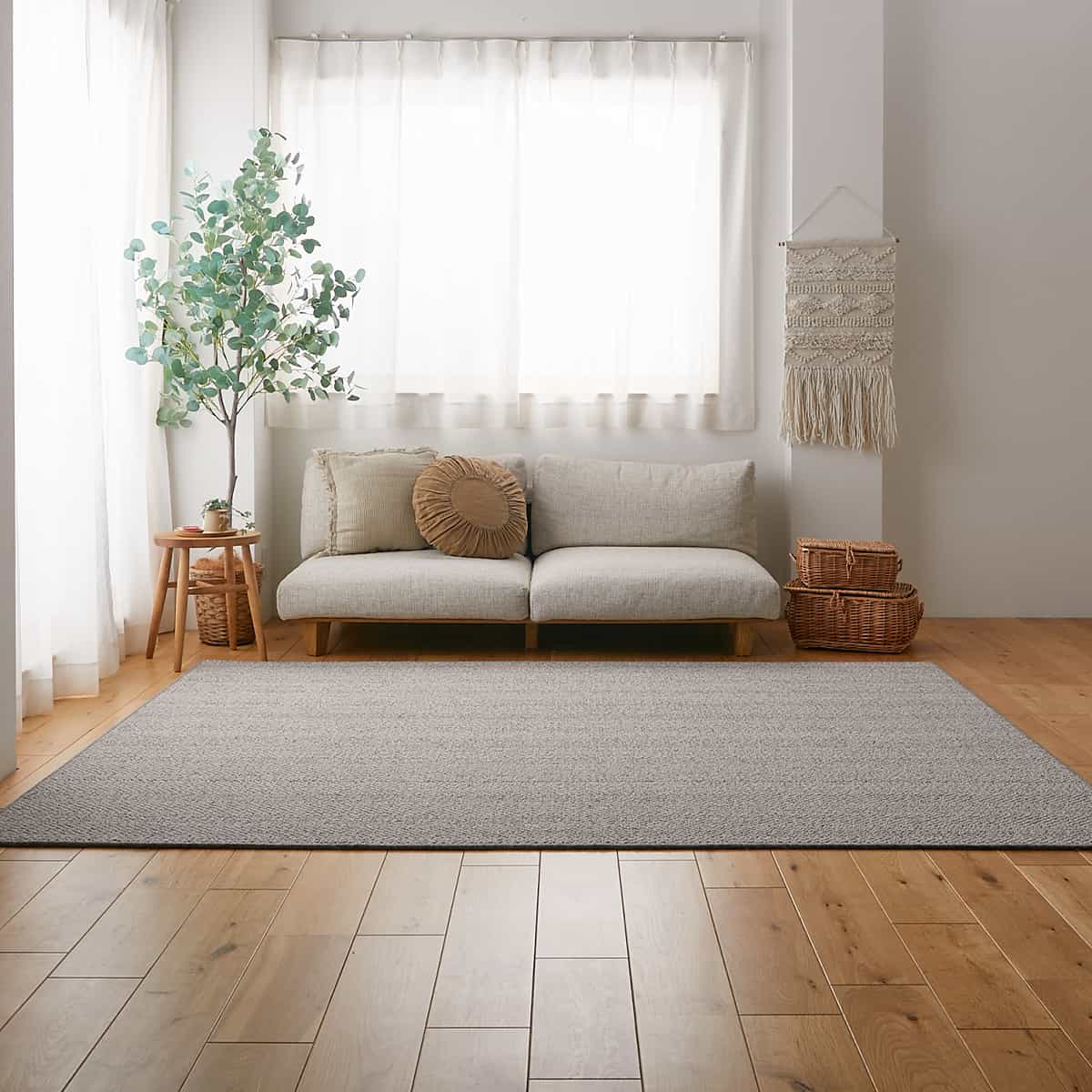 ウールツイル　グレー　お部屋でのイメージ